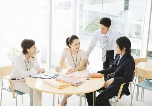 铭科教育职场咨询 人际关系中的禁忌与规避策略